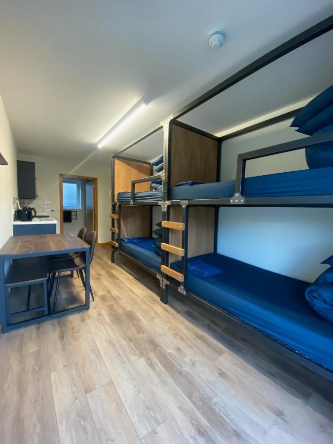 Ben Nevis Inn Rooms ฟอร์ตวิลเลียม ภายนอก รูปภาพ