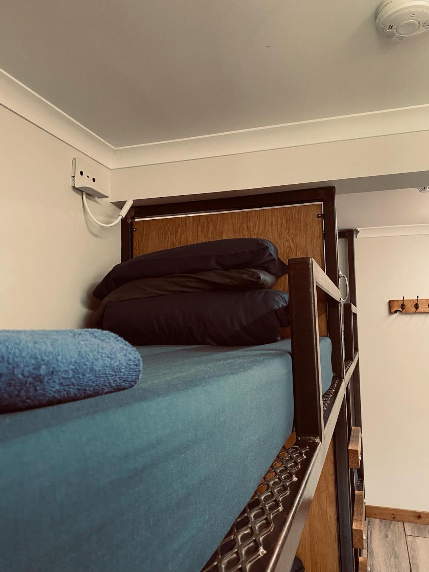 Ben Nevis Inn Rooms ฟอร์ตวิลเลียม ภายนอก รูปภาพ